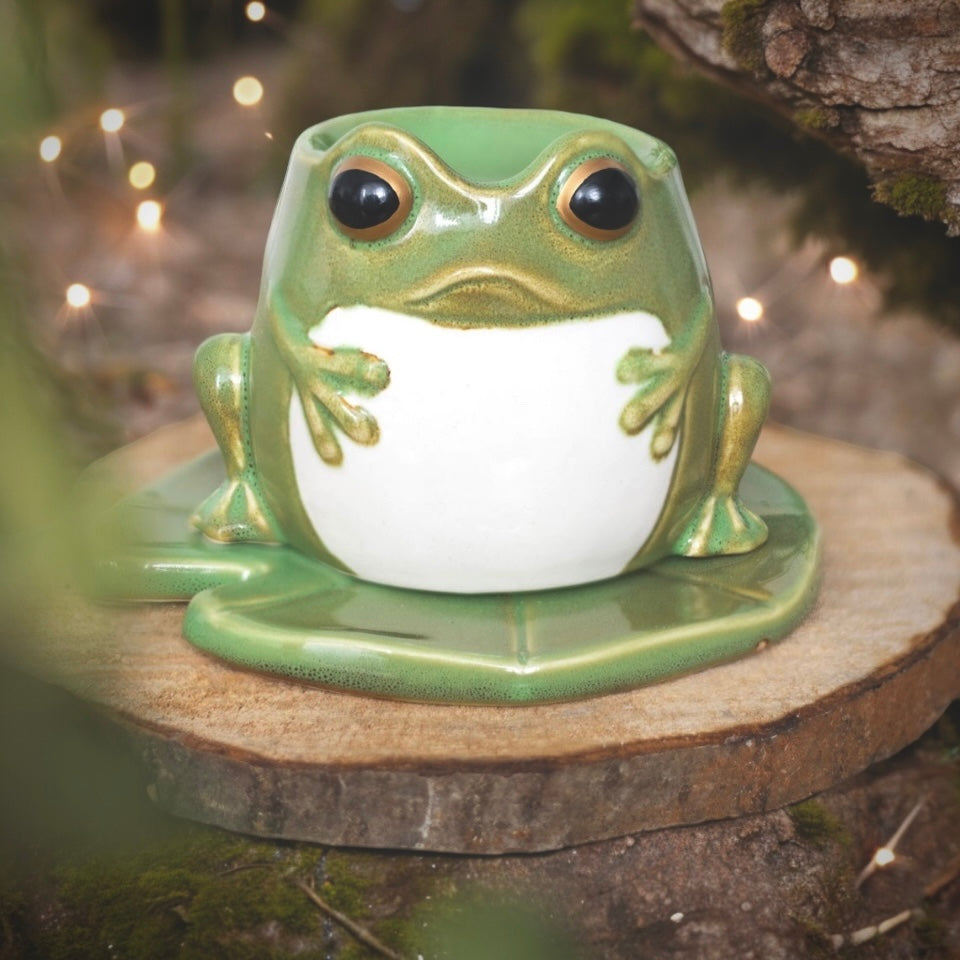 Frog With Lily Pad Burner